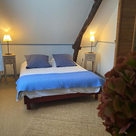Bed and Breakfast La Clef Du Four Plesder Exterior foto
