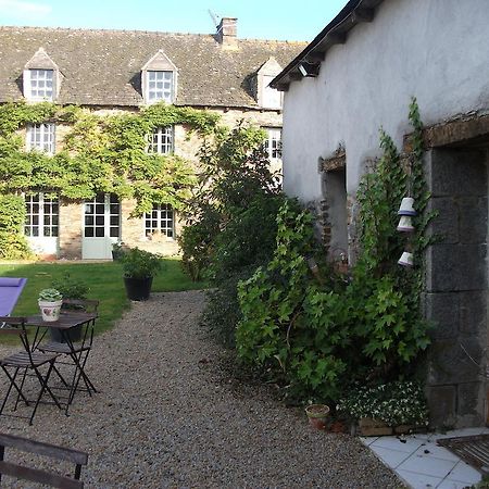 Bed and Breakfast La Clef Du Four Plesder Exterior foto