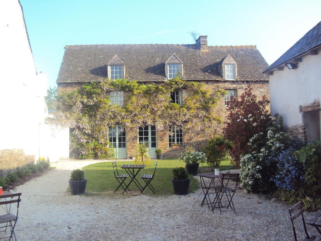 Bed and Breakfast La Clef Du Four Plesder Exterior foto